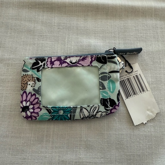 Vera Bradley Handbags - NWT Vera Bradley Lighten Up Zip ID Case